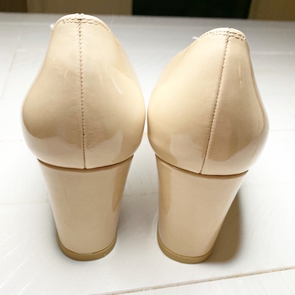 NEW Stuart Weitzman Marymid Heels - Picture 5 of 8